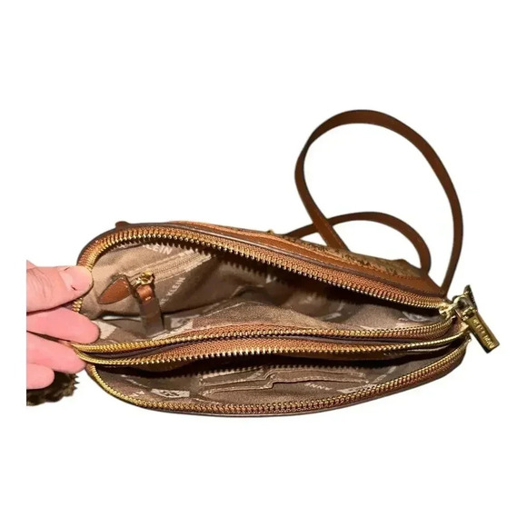 Anne Klein Tan Cork Triple Compartment Crossbody Purse - Picture 8 of 11